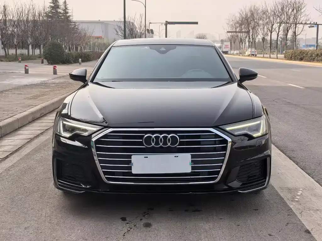 Audi A6L 2021 из CN, фото 5