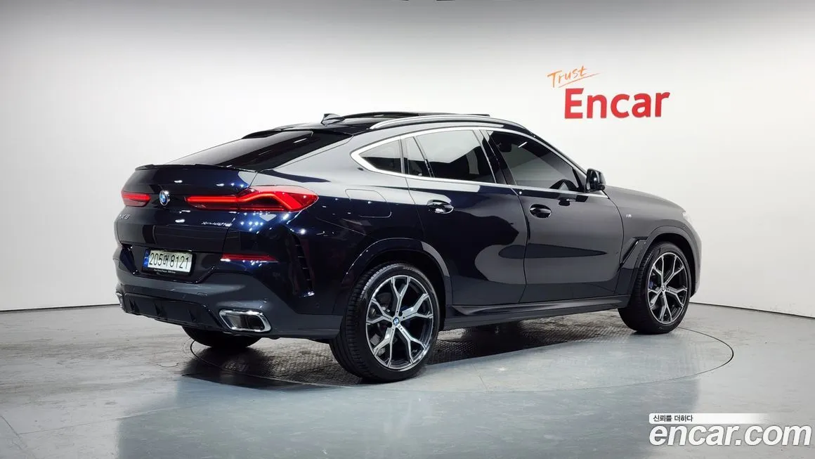BMW X6 2023 из KR, фото 2