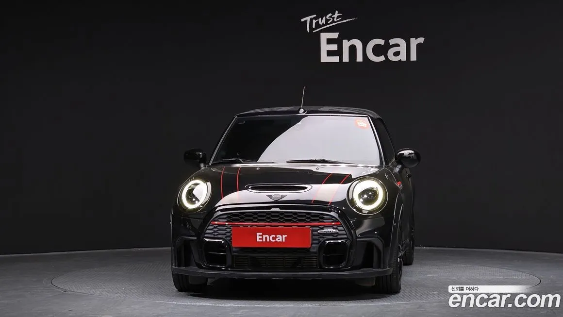 Mini Cooper Convertible 2024 из KR, фото 4