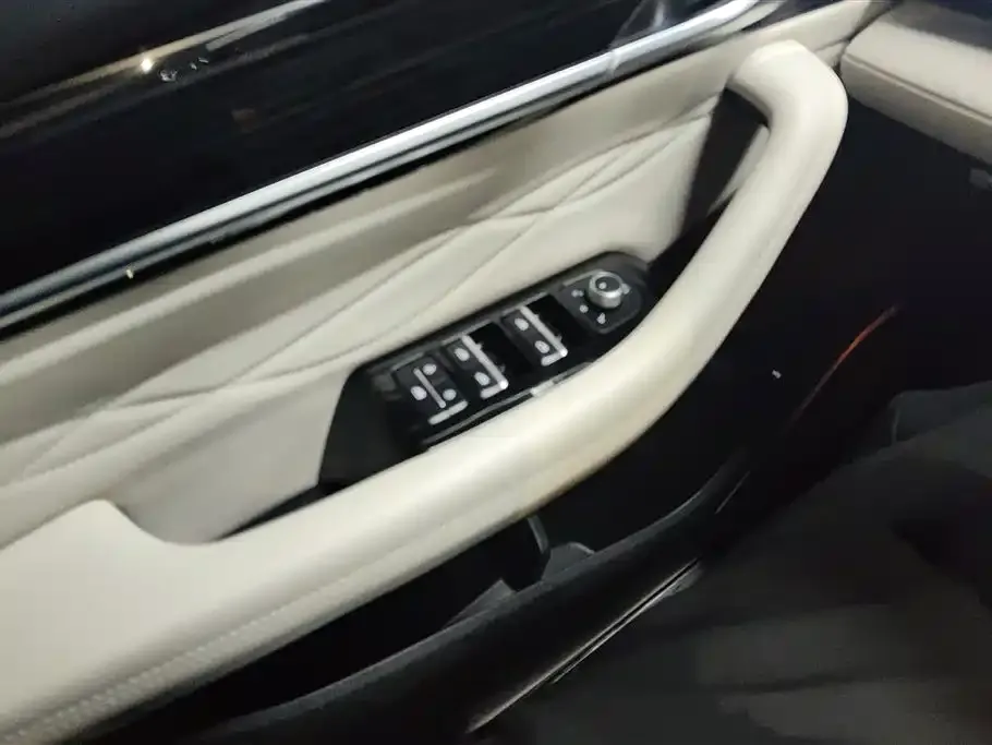 Geely Xingyue L 2023 из CN, фото 5