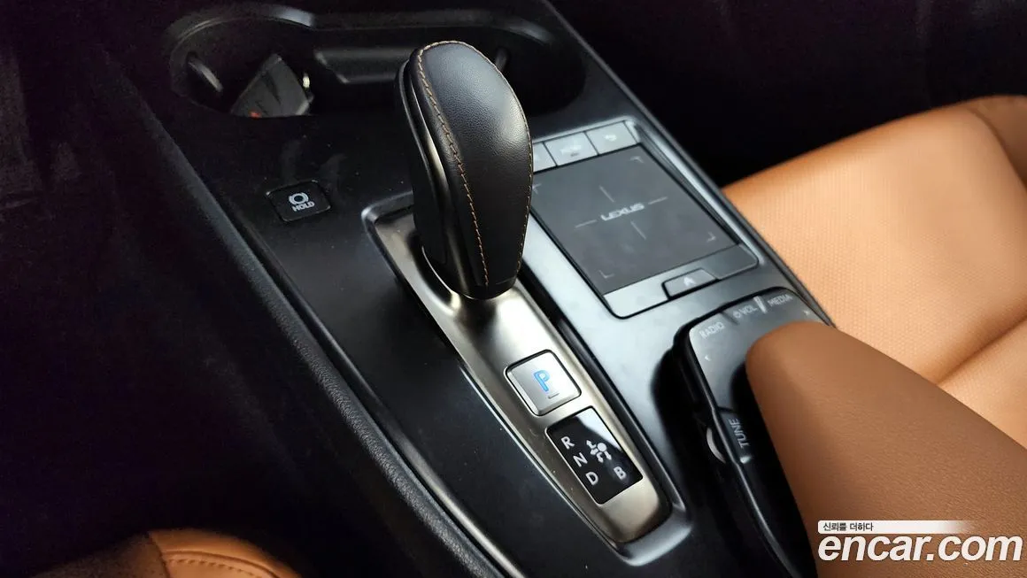 Lexus UX 2022 из KR, фото 4