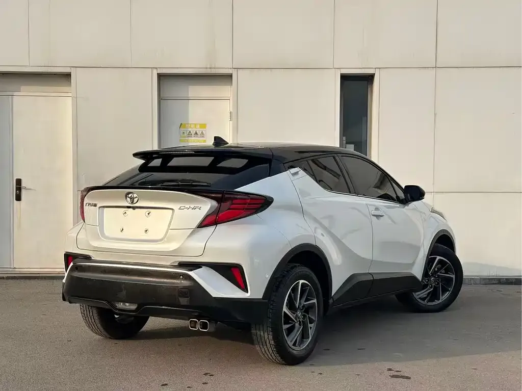 Toyota C-HR 2021 из CN, фото 2