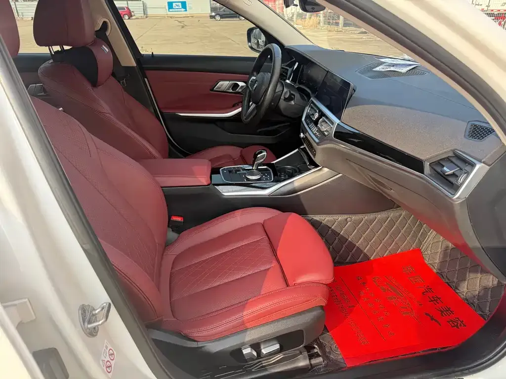 BMW 3 Series 2022 из CN, фото 2