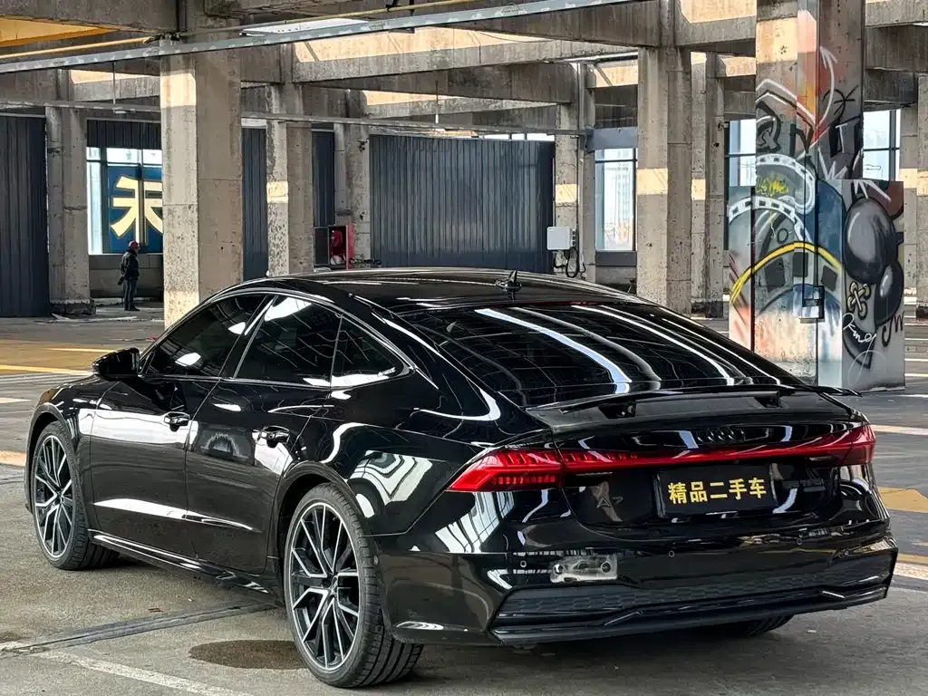 Audi A7 2022 из CN, фото 4