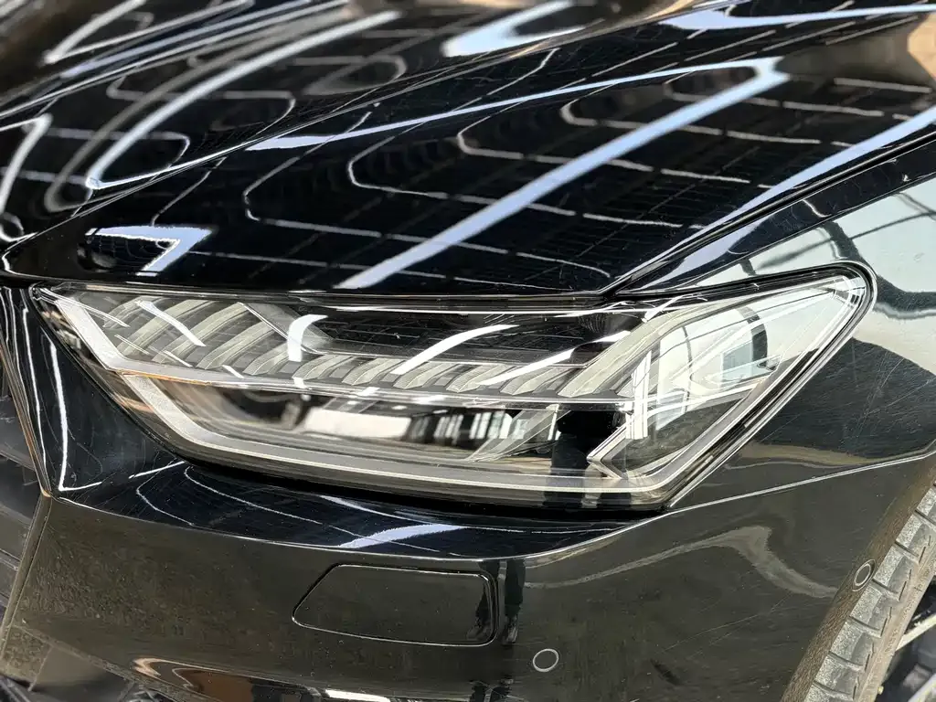 Audi A7 2022 из CN, фото 9