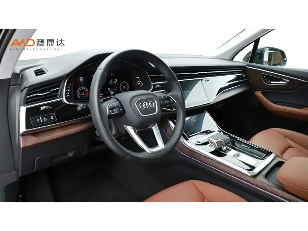 Audi Q7 2023 из CN, фото 7