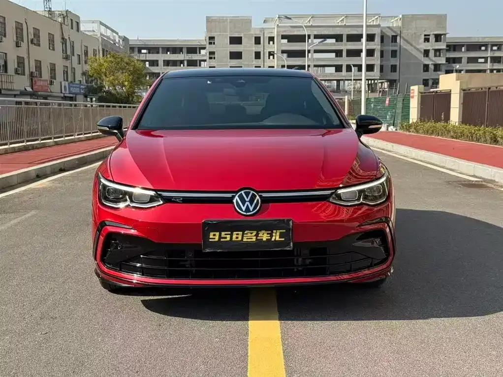 Volkswagen Golf 2022 из CN, фото 2