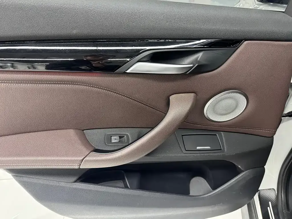BMW X1 2022 из CN, фото 7