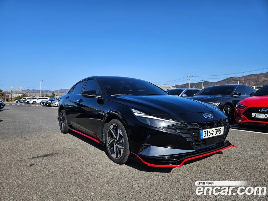 Hyundai AVANTE 2022 из KR, фото 1