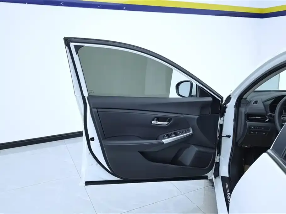 Nissan Sylphy 2024 из CN, фото 8