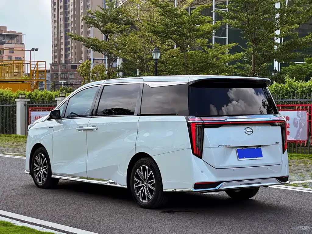 GAC Motor Trumpchi M8 — фото 9