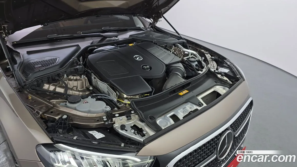 Mercedes-Benz E-Class 2025 из KR, фото 8