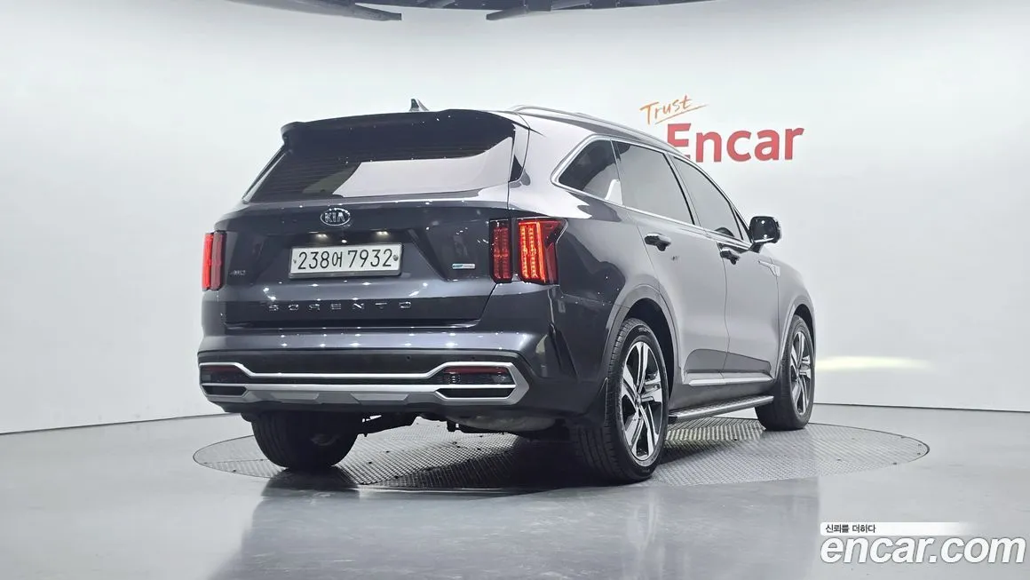 Kia Sorento — фото 3