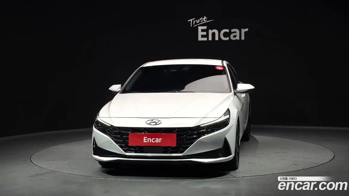 Hyundai AVANTE — фото 3