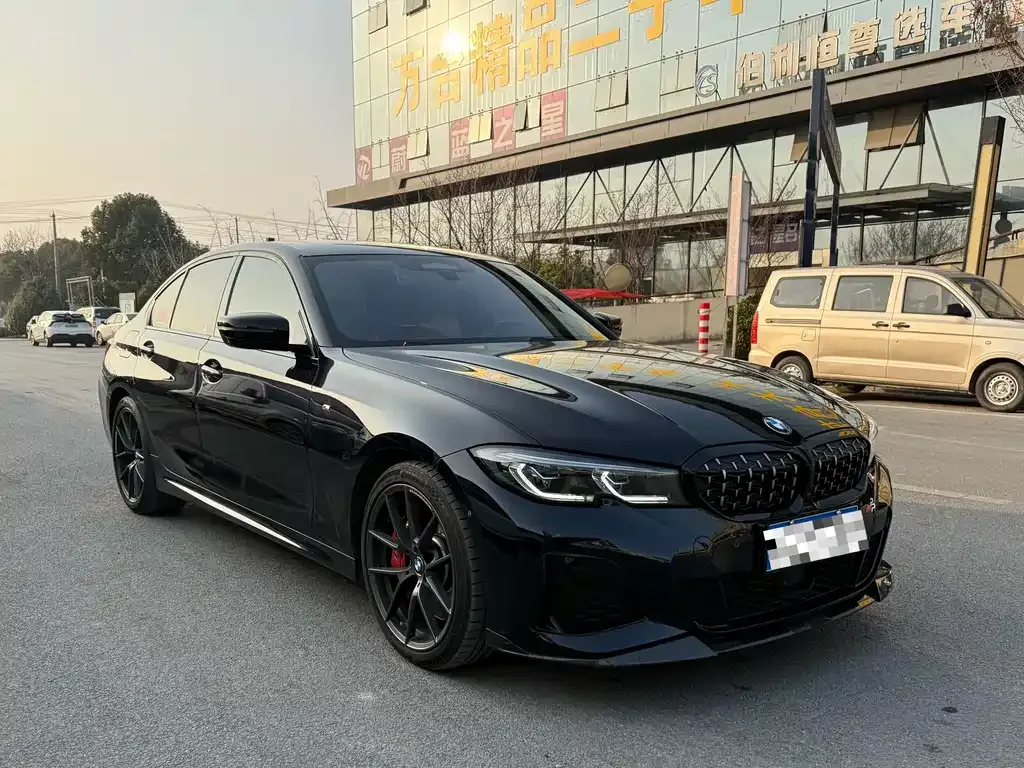 BMW 3 Series 2022 из CN, фото 3