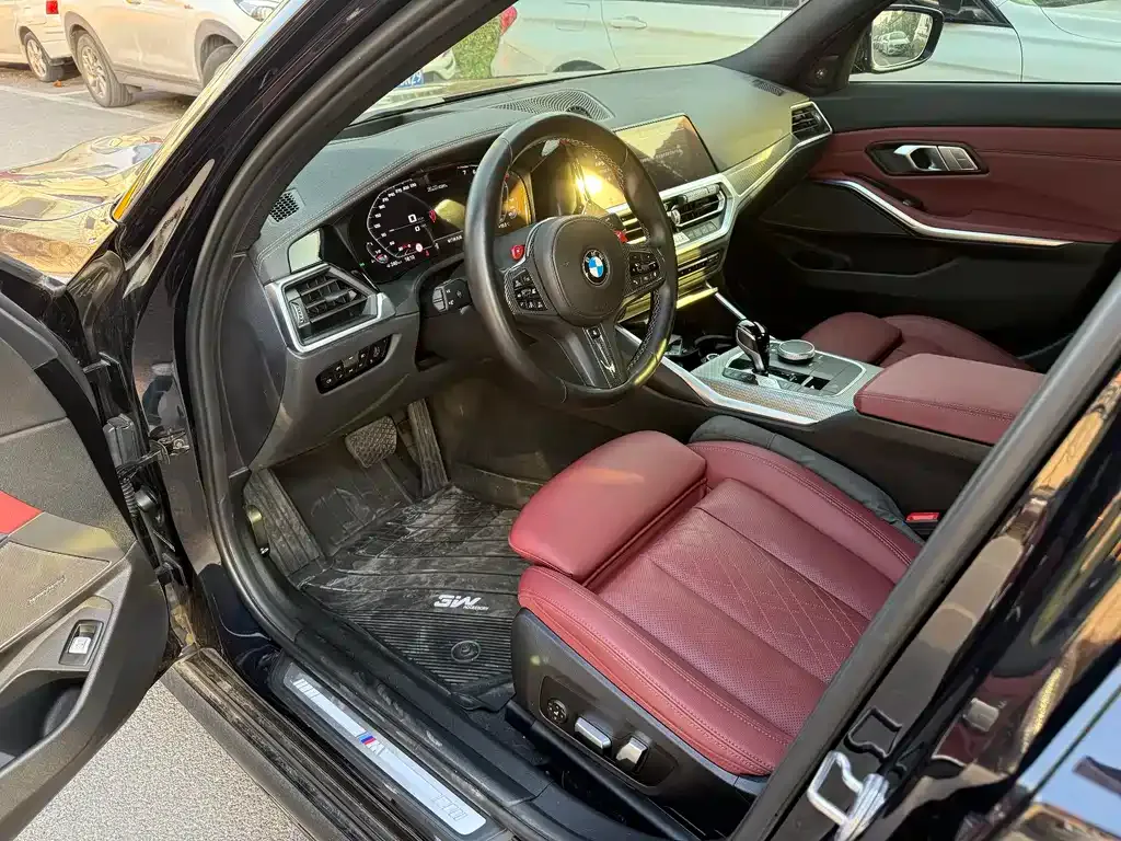 BMW 3 Series 2022 из CN, фото 9