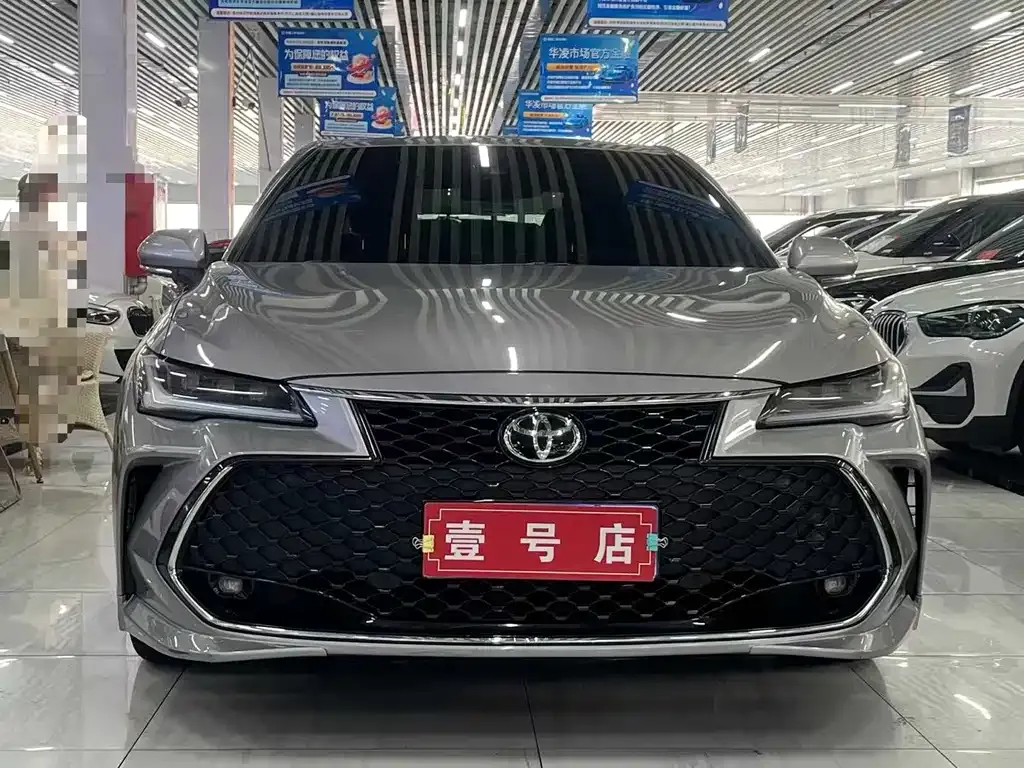 Toyota Avalon 2023 из CN, фото 9
