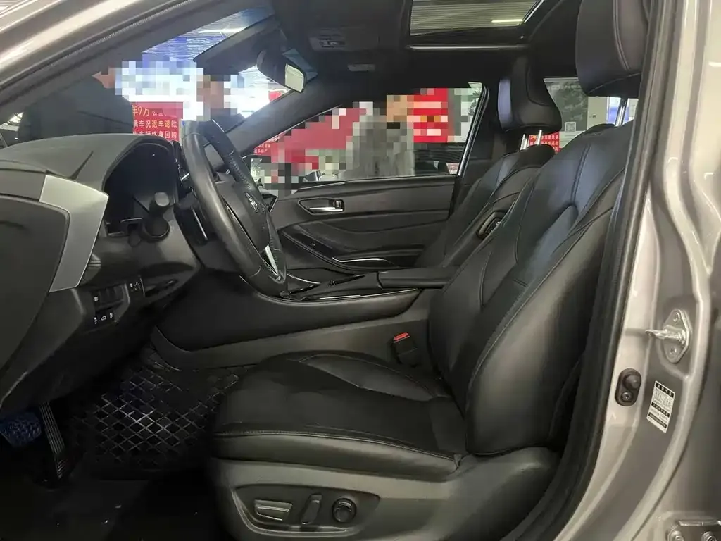 Toyota Avalon 2023 из CN, фото 6