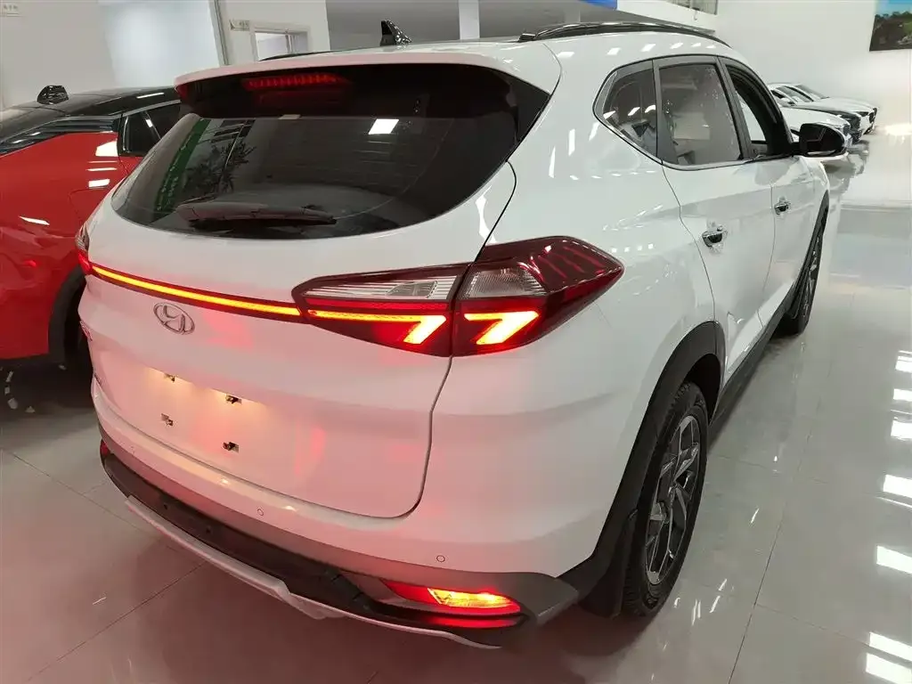 Hyundai Tucson 2021 из CN, фото 2