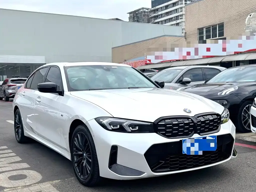 BMW 3 Series 2023 из CN, фото 10