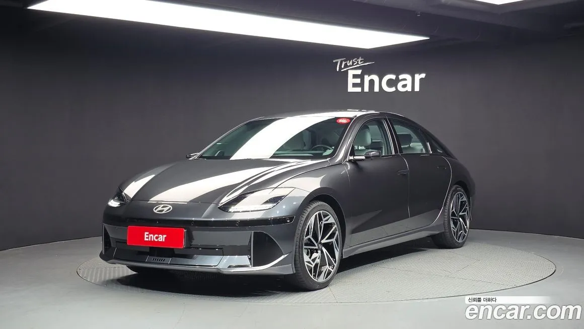 Hyundai Ioniq6 — фото 1