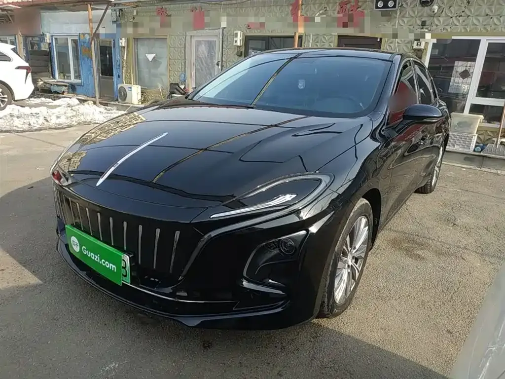 Hongqi E-QM5 2024 из CN, фото 6