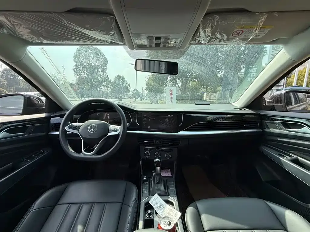 Volkswagen Passat 2024 из CN, фото 7