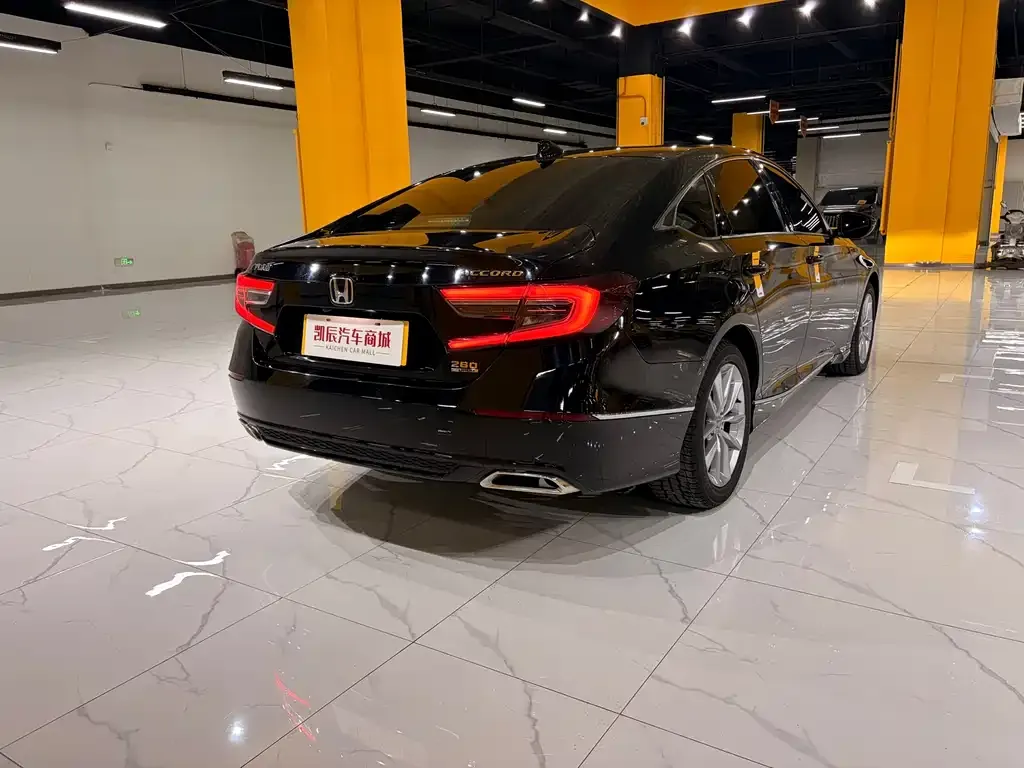 Honda Accord 2022 из CN, фото 2