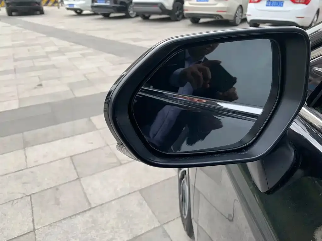 Toyota Avalon 2023 из CN, фото 2