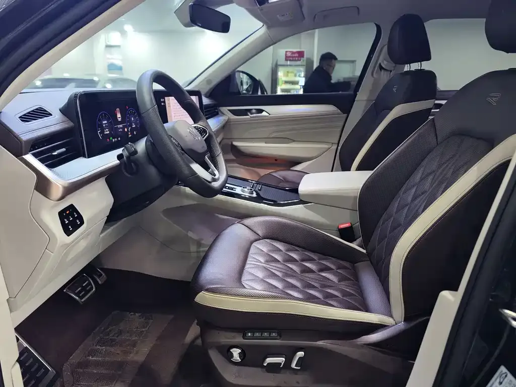 Volkswagen Tavendor 2023 из CN, фото 3