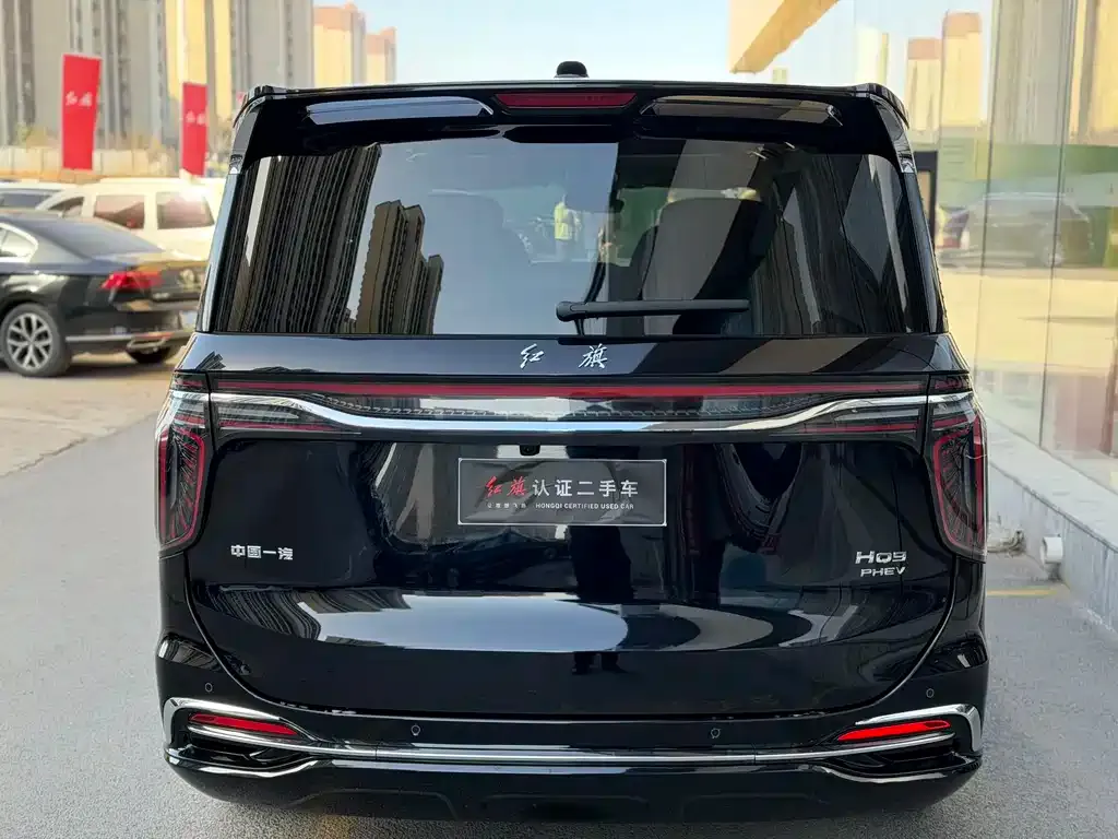 Hongqi HQ9 — фото 2
