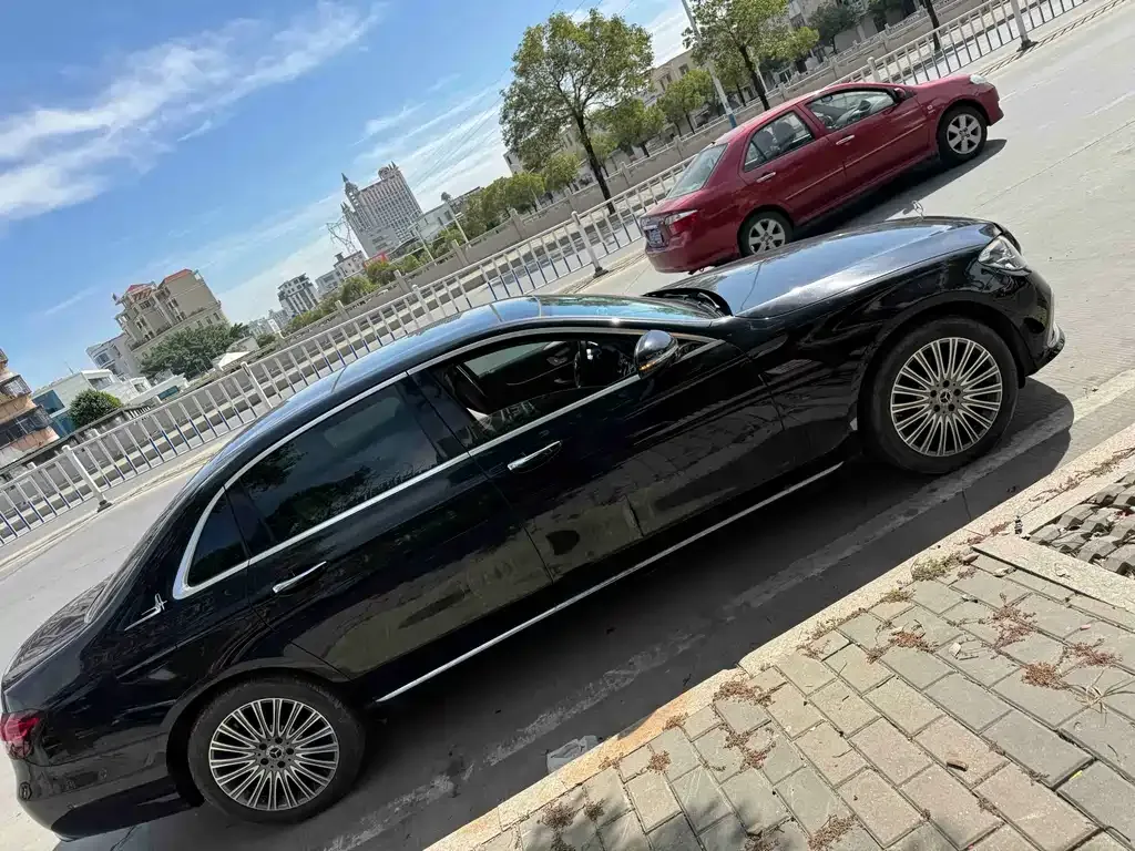 Mercedes-Benz E-Class 2023 из CN, фото 8