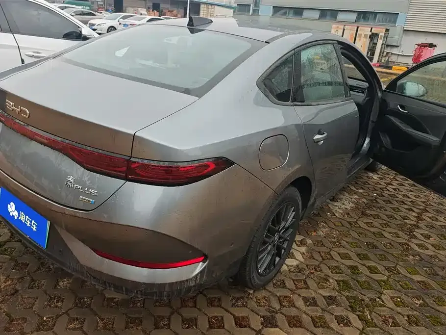 BYD Qin PLUS — фото 10