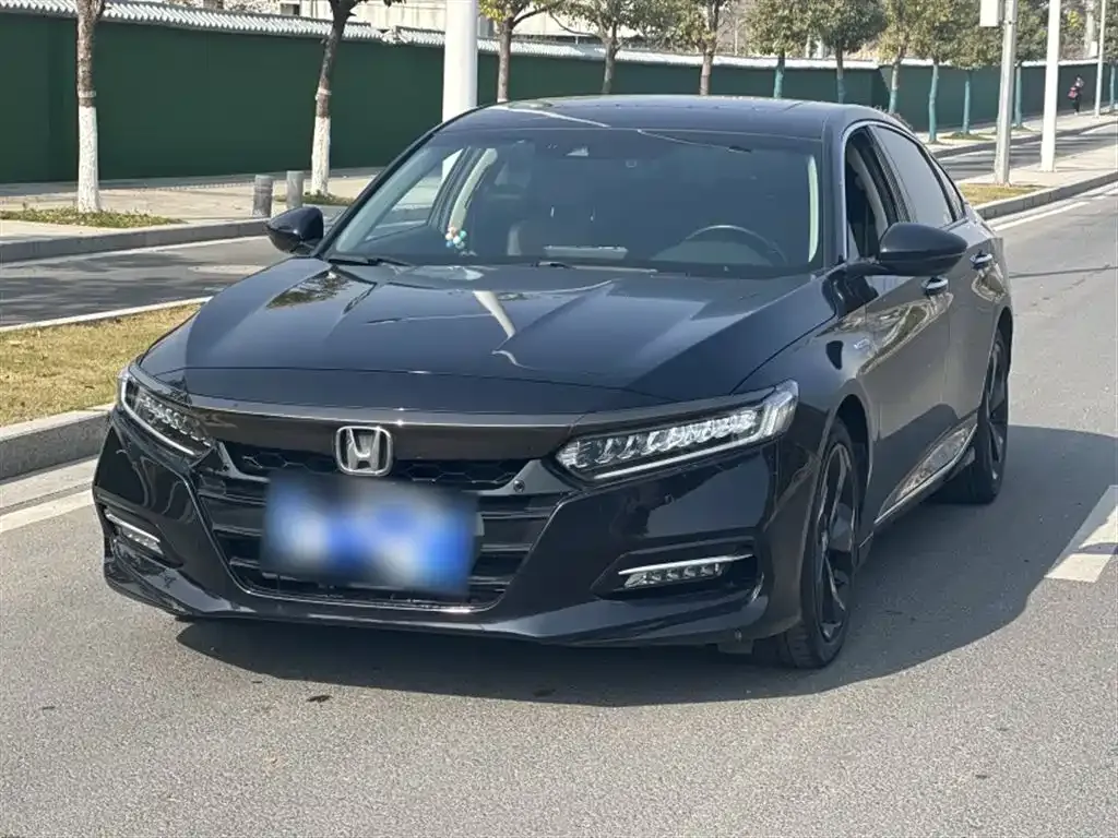 Honda Accord — фото 3