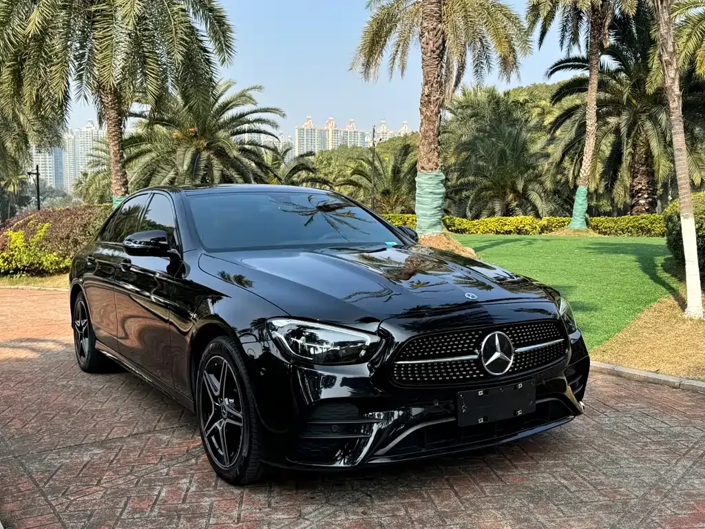 Mercedes-Benz E-Class (Import) — фото 4