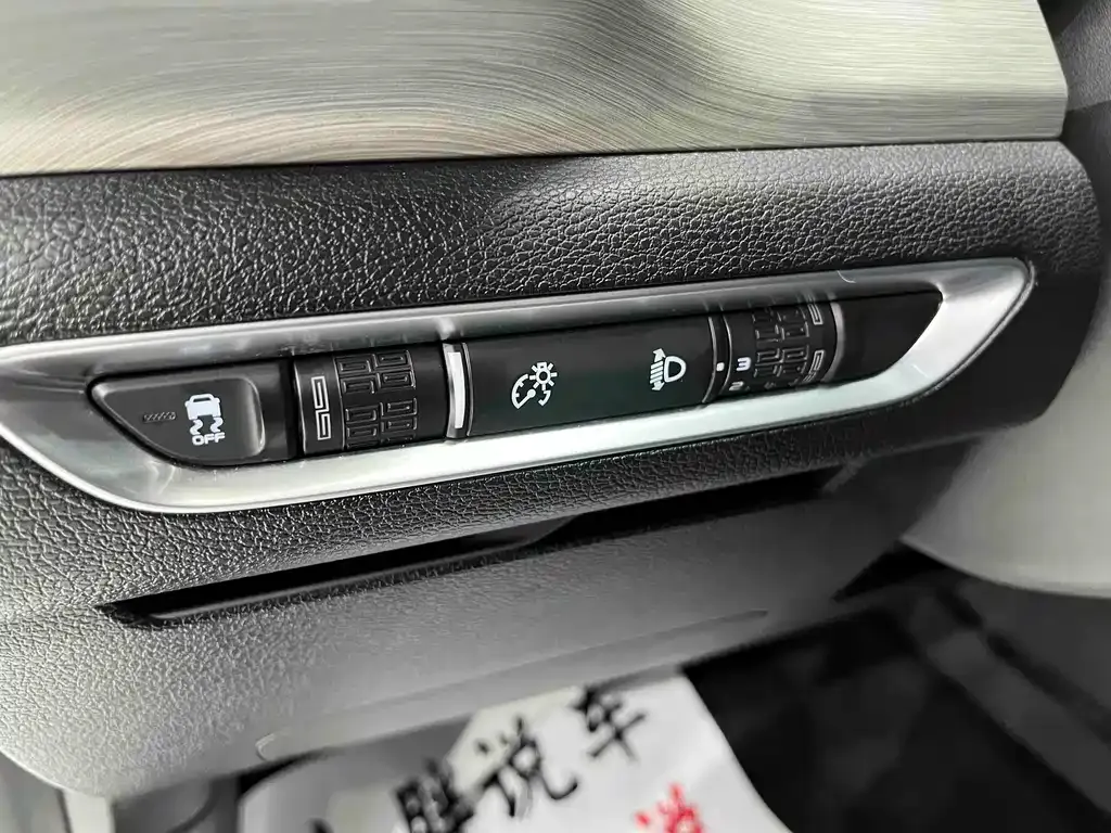 Geely Binyue 2023 из CN, фото 9