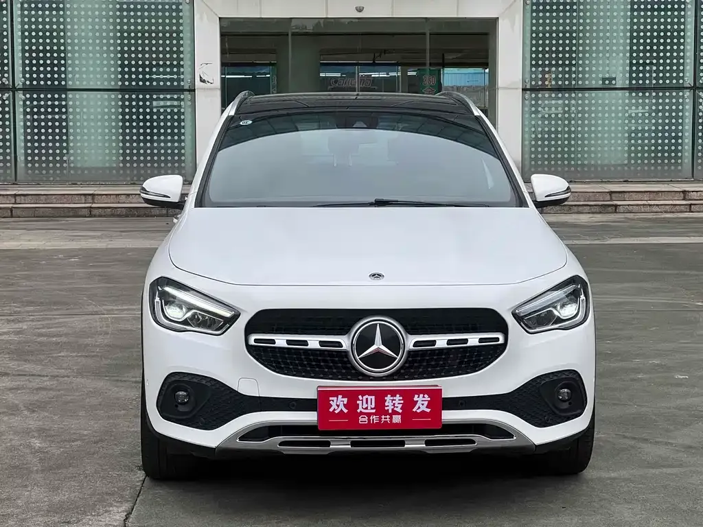 Mercedes-Benz GLA 2023 из CN, фото 8