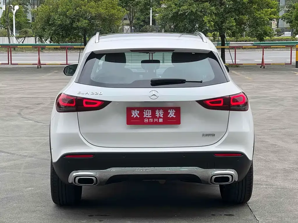 Mercedes-Benz GLA 2023 из CN, фото 9