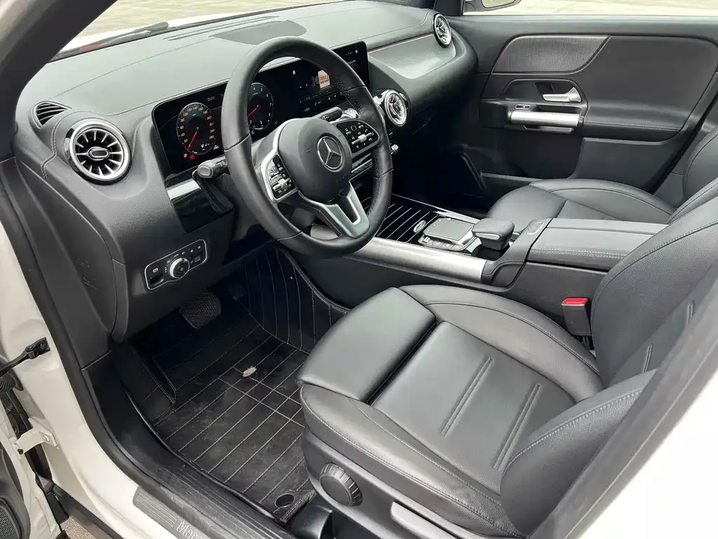 Mercedes-Benz GLA 2023 из CN, фото 4