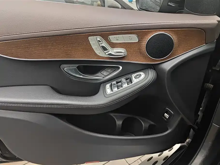 Mercedes-Benz GLC 2022 из CN, фото 5