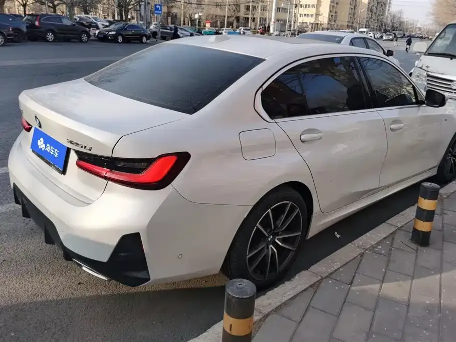 BMW 3 Series 2023 из CN, фото 10