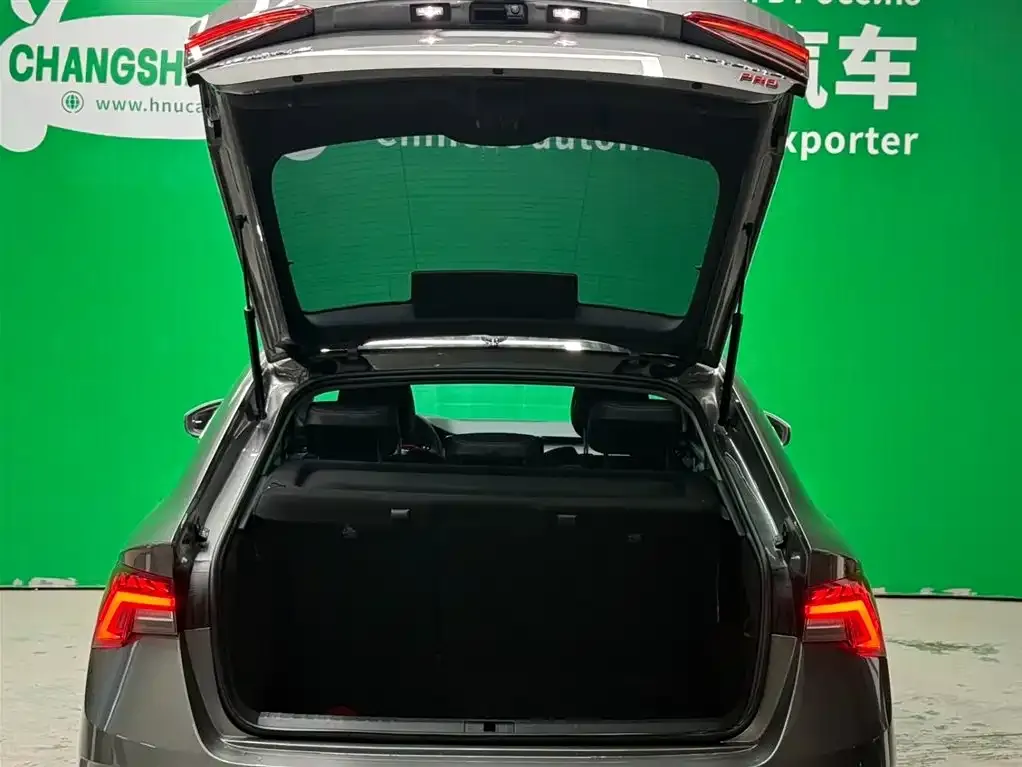 Skoda Octavia 2022 из CN, фото 4
