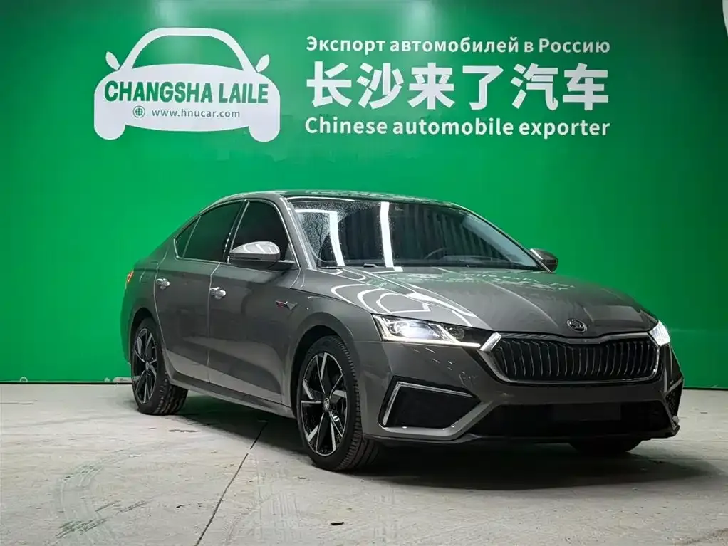 Skoda Octavia 2022 из CN, фото 2