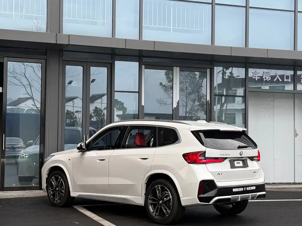 BMW X1 2023 из CN, фото 5