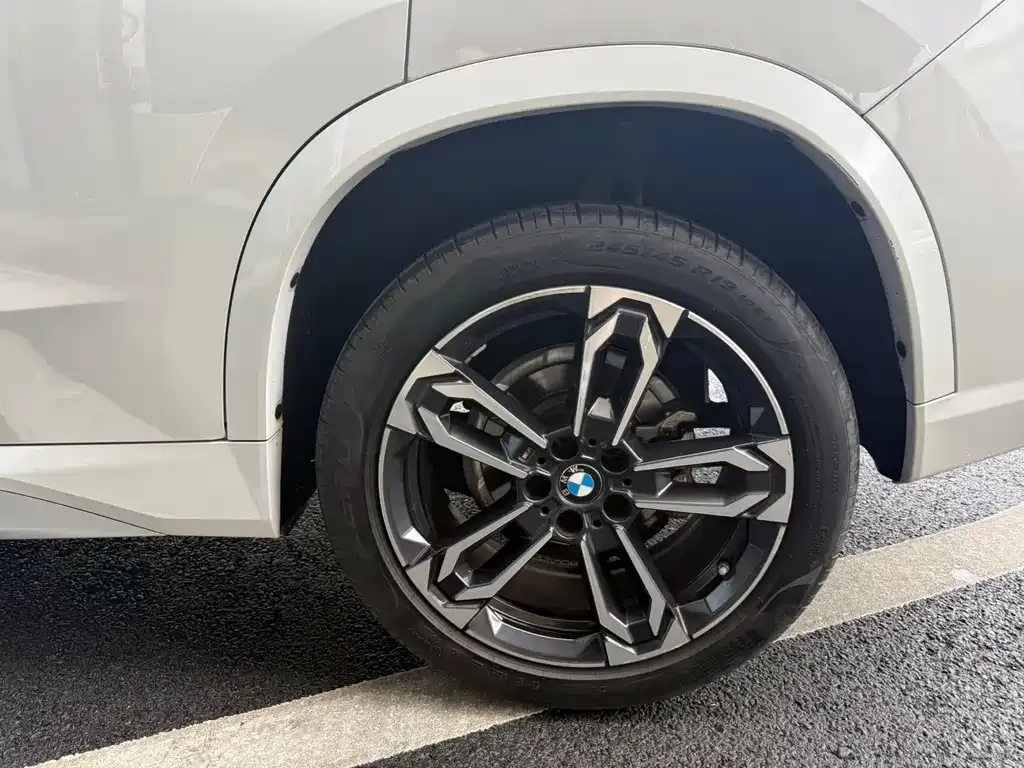 BMW X1 2023 из CN, фото 8