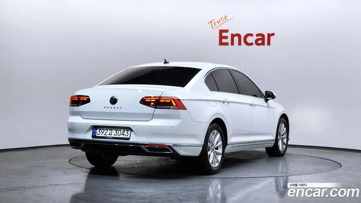 Volkswagen Passat 2021 из KR, фото 4