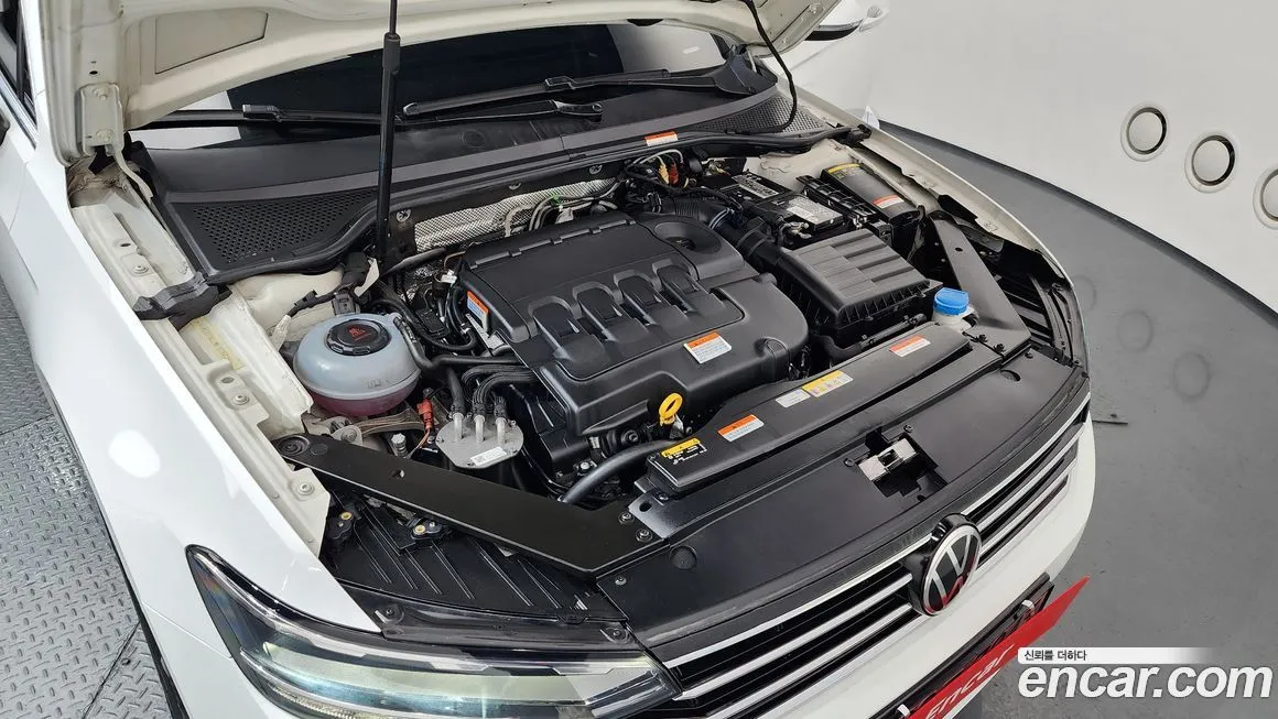 Volkswagen Passat 2021 из KR, фото 7