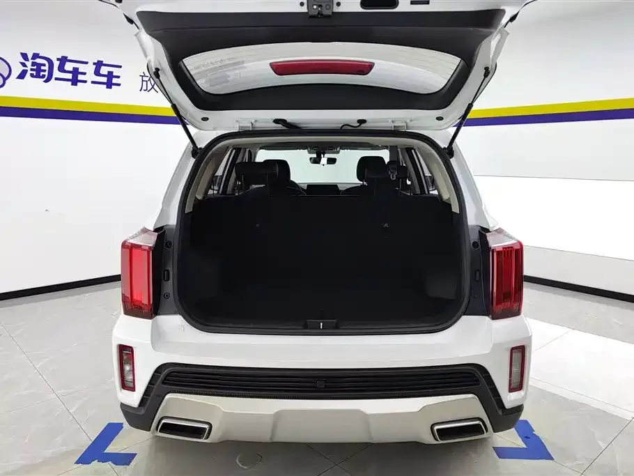 Kia Sportage 2021 из CN, фото 2