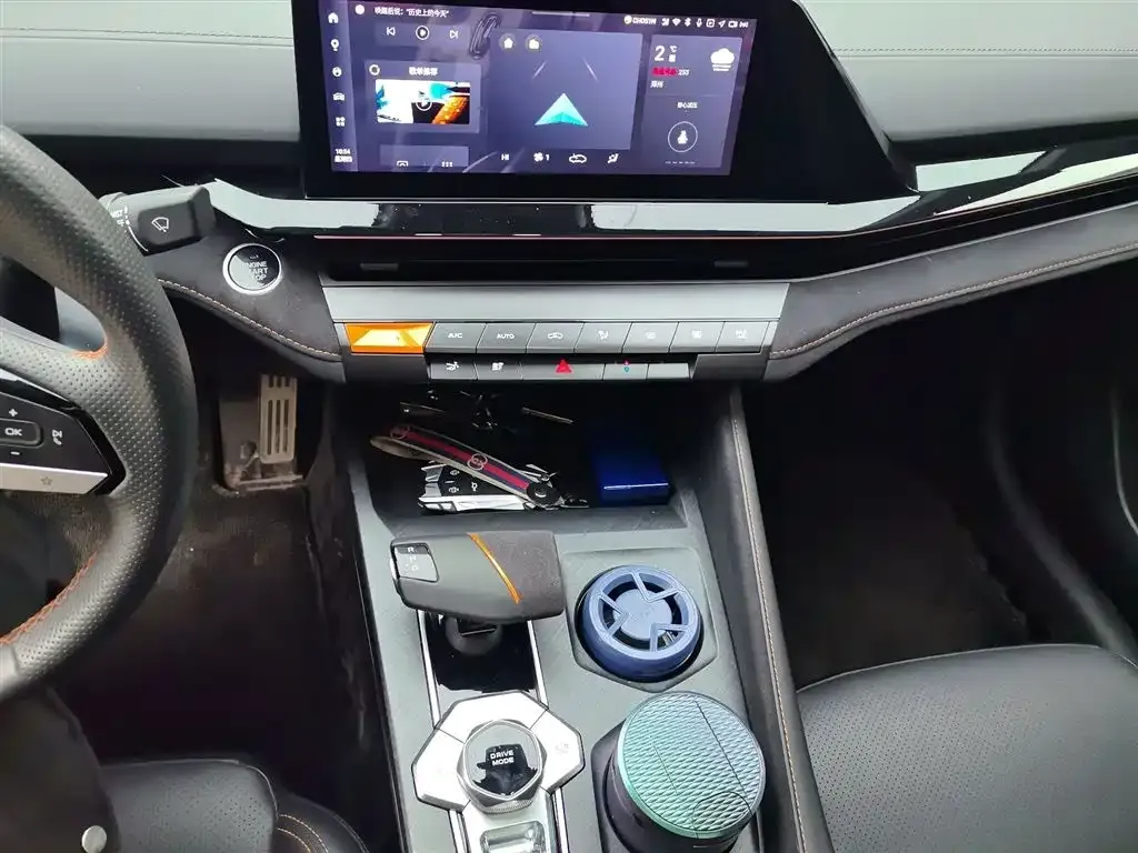 Changan UNI-V 2023 из CN, фото 7