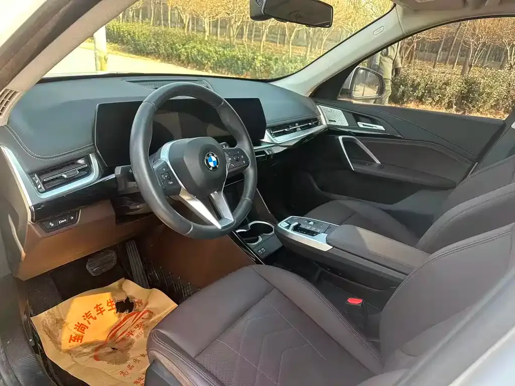 BMW X1 2024 из CN, фото 4